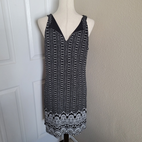 White House Black Market Dress Sleeveless Embroidered Size M - Picture 5 of 13